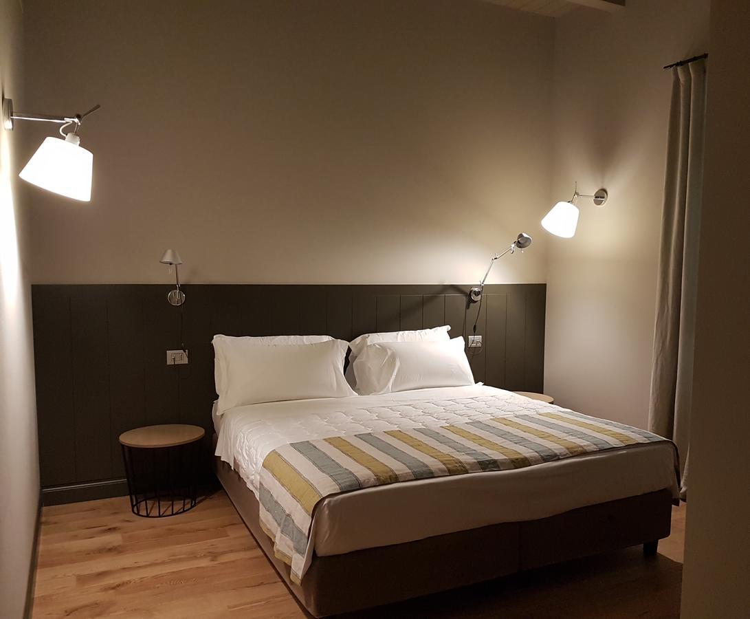 Locanda Ferro Uno, Golf Citta Di 阿斯蒂 外观 照片