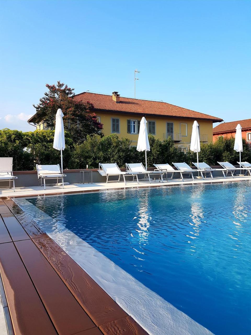 Locanda Ferro Uno, Golf Citta Di 阿斯蒂 外观 照片